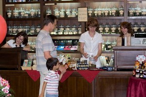 Унция в г. Белгород отметила свой день рождения!.jpg Унция в г. Белгород отметила свой день рождения!.jpg